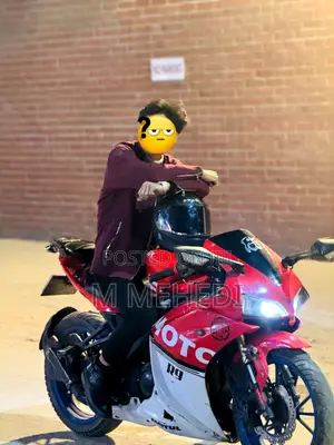 Photo - CFMoto 400NK 2018 Red