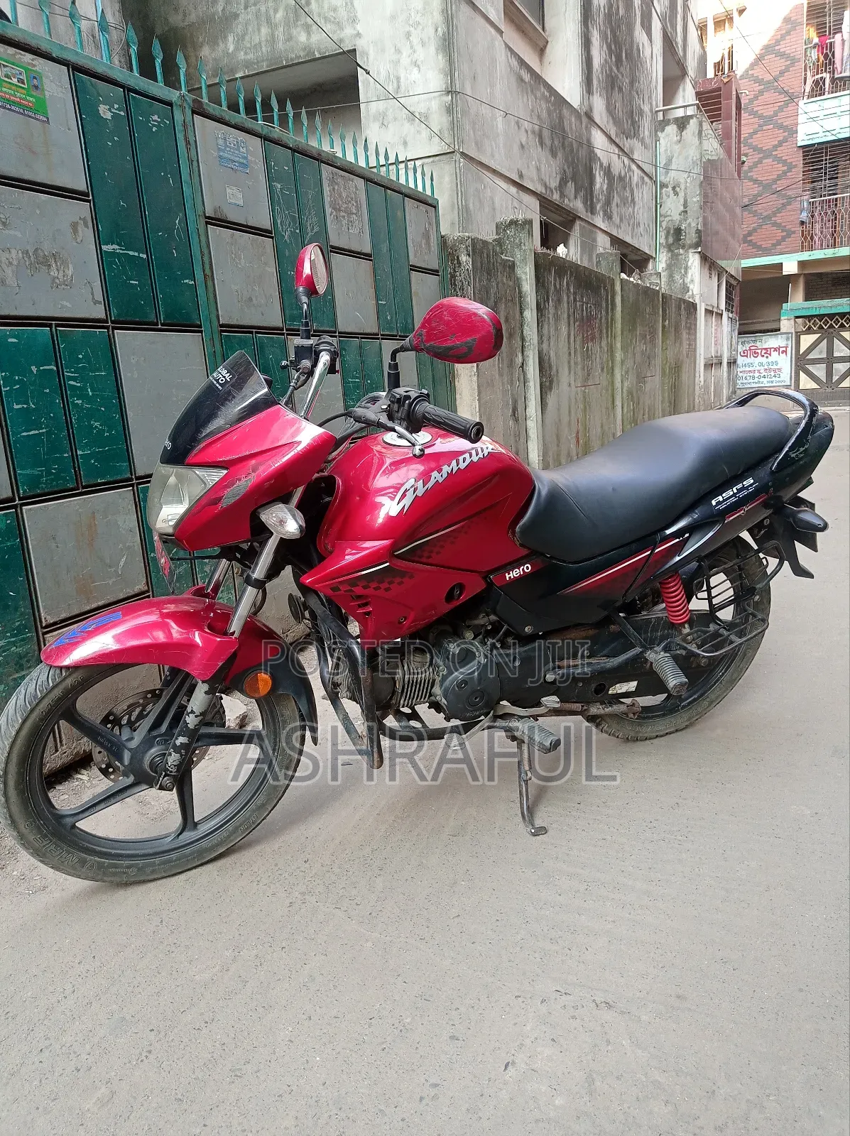 Hero Glamour 2018 Red