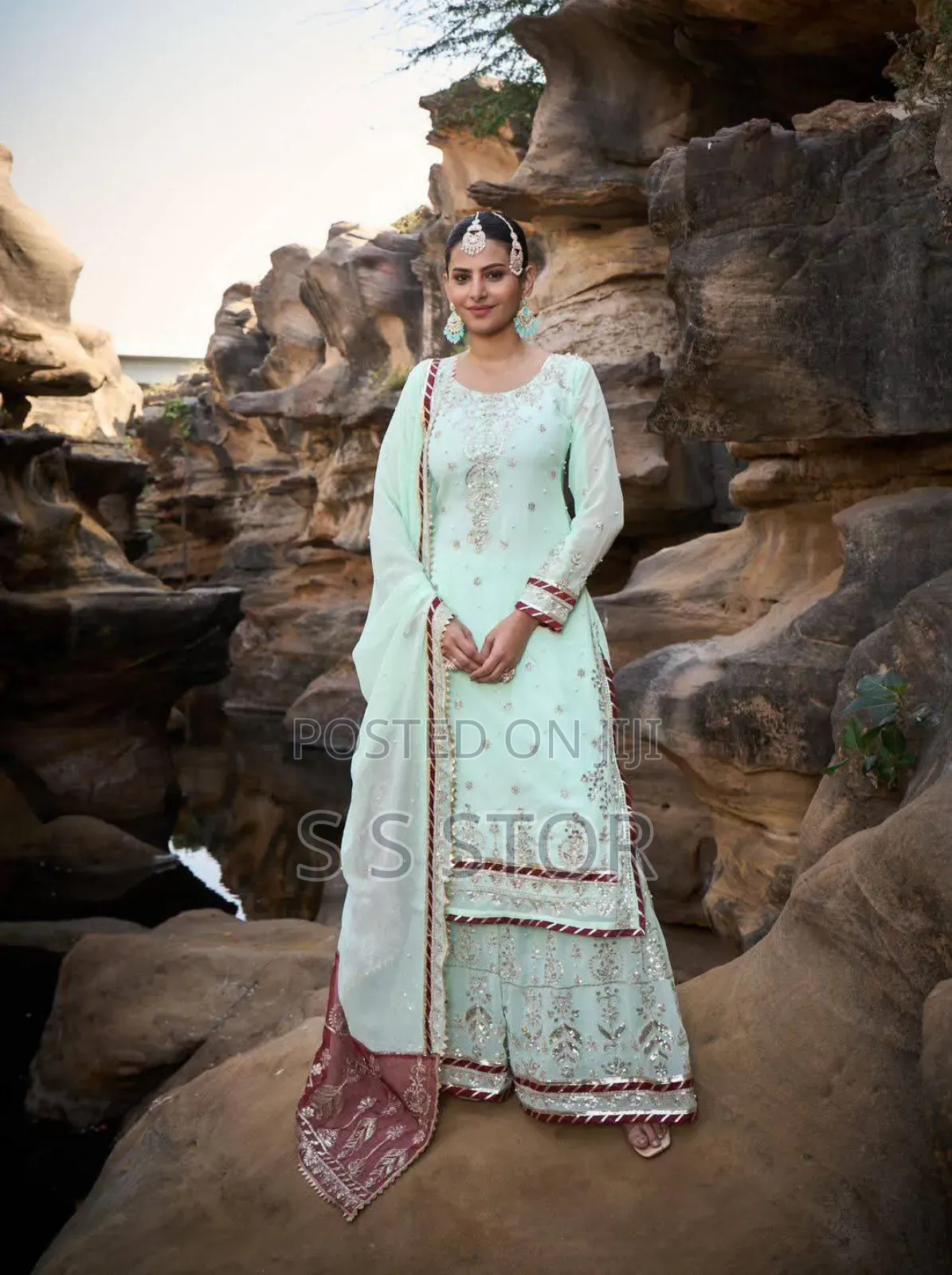 Vip Collection Three Piece Indian Fox Jorjet