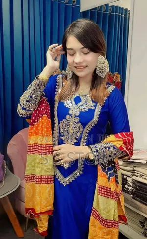 Photo - Radymade Three Piece Embroidery Work Sequins Chumki