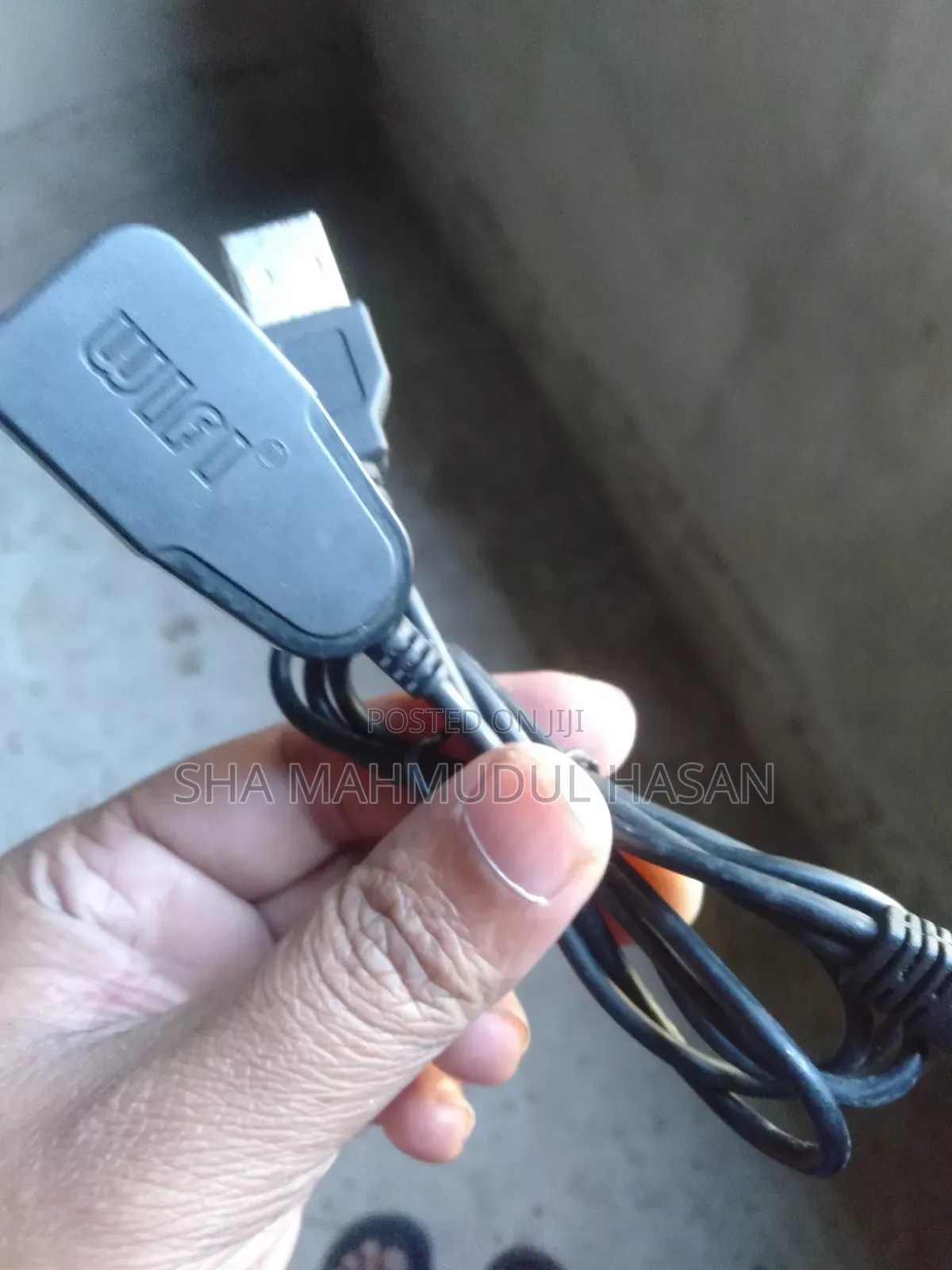 Anycast Screen Mirroring Device