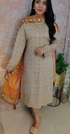 Kamij Lilan Emborder Kaj + Skin Pint Gg Jj