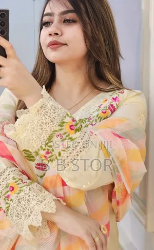 Radymade Three Piece এসি কটন কাপড়ের উপরে কম্পিউটার কাজ ।