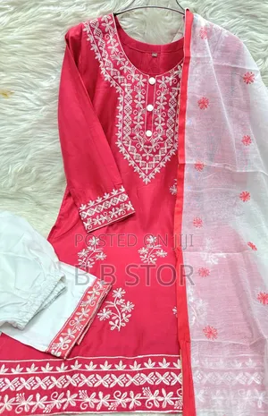 Chicken Kari Neckless Three Piece এমব্রয়ডারি কাজ করা থ্রি-পিস