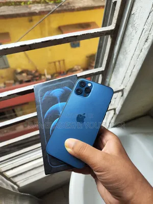 Photo - Apple iPhone 12 Pro 128 GB Gray