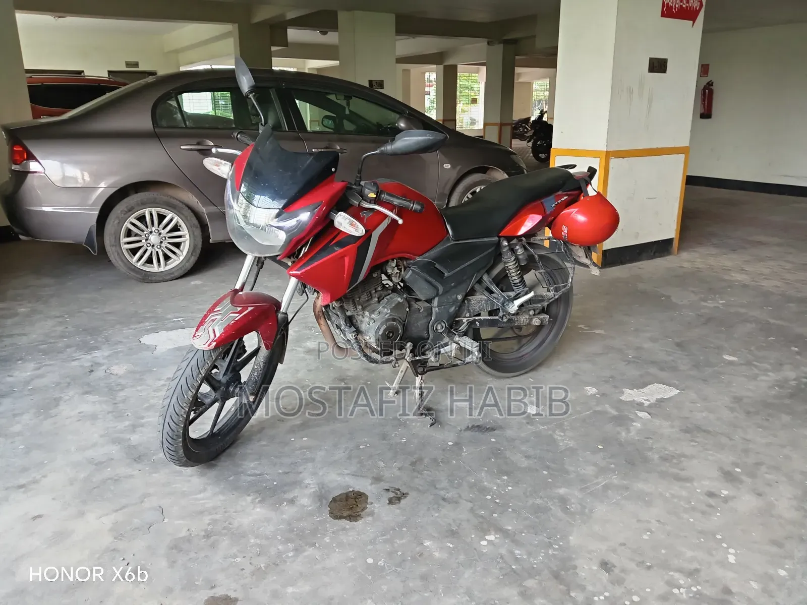 TVS Apache 180 RTR 2014 Red
