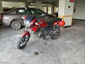 Photo - TVS Apache 180 RTR 2014 Red