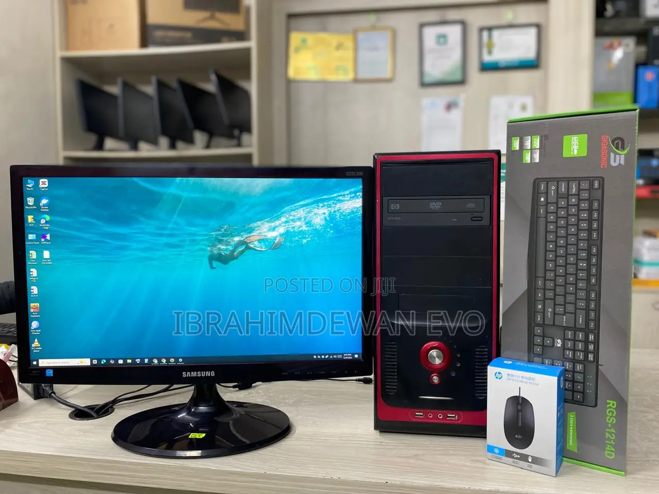 Desktop Computer Gigabyte GB-BSi5HAC-6300 4GB Intel Core I3 SSD 128GB