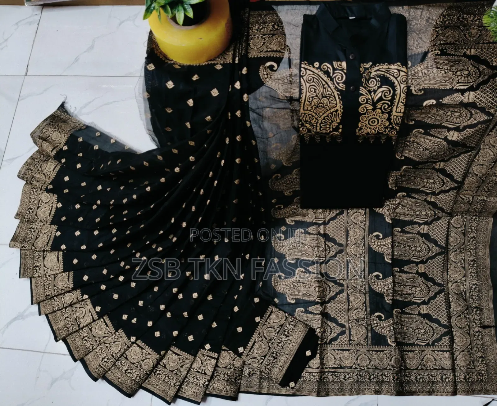 কাপল ড্রেস হাই কোয়ালিটি