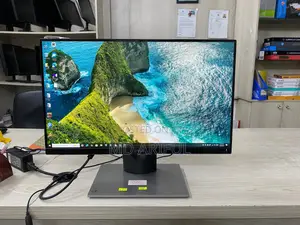 Photo - Used Dell 22"Inch Ips Full Hd Boderless Fresh Monitor