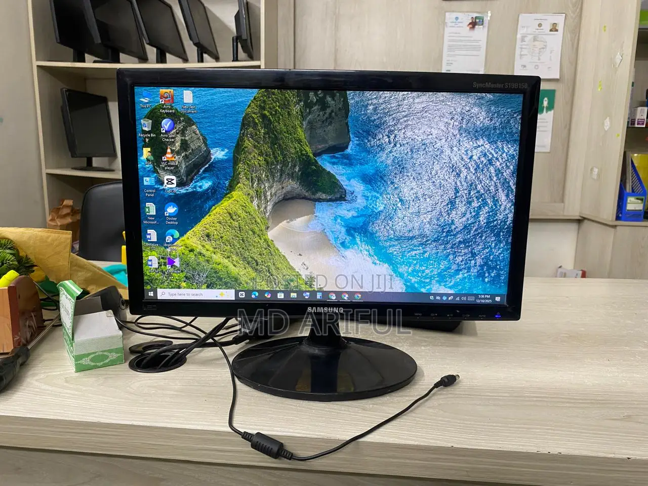 Samsung 19"Slim Led Full Fresh Monitor ( Original Brand_fixed Price