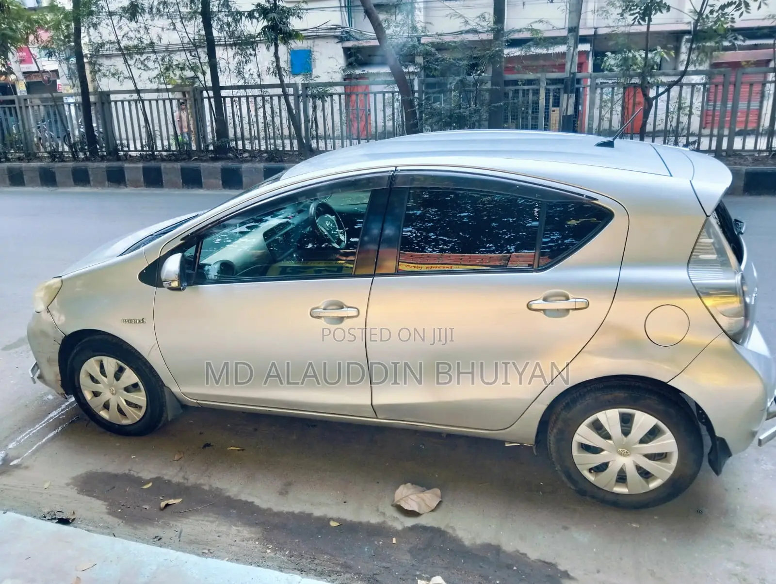 Toyota Aqua 2013 Silver