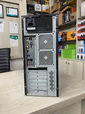 Desktop Pc Intel Core I3 4th Gen 3.40ghz,Ddr- 3 4gb Ram , Ssd: 128gb