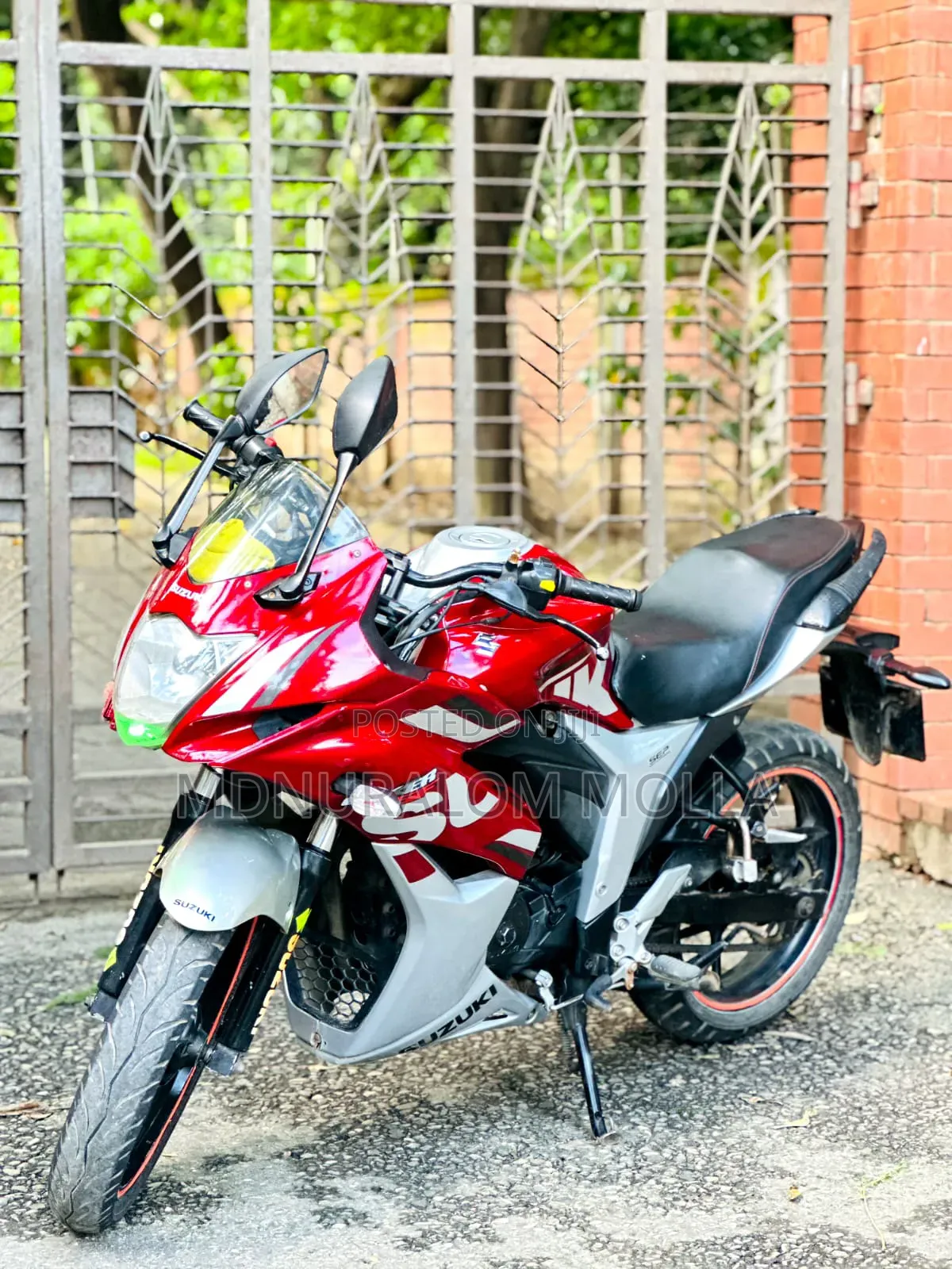 Suzuki SFV650 2019 Red