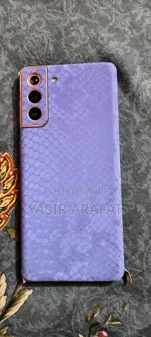 Photo - Samsung Galaxy S21+ 5G 128 GB Purple