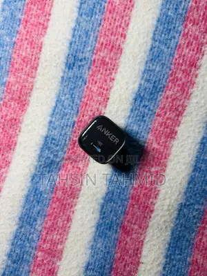 Photo - Anker 20w Fast Charger