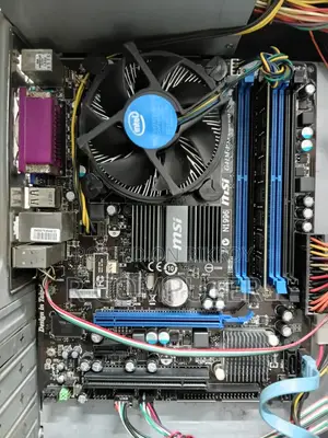 Intel Dual Core_ram 4gb DDR-3_hdd 250gb Graphic 2gb