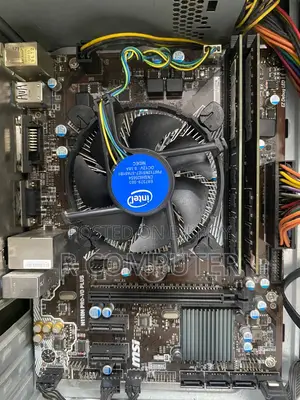 Intel Core I5 (6th Gen)_ram 8gb DDR-4_ssd 256gb_graphic 4gb