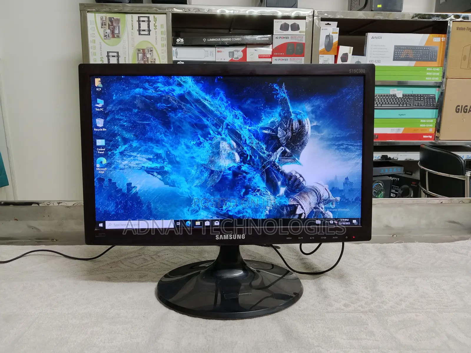 Samsung S19c300b – 19′′ Widescreen Hd Led Monitor | Full Fresh
