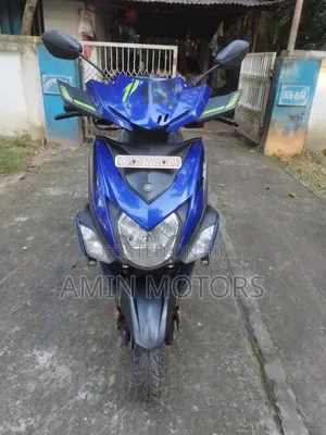 Photo - Yamaha 2018 Blue