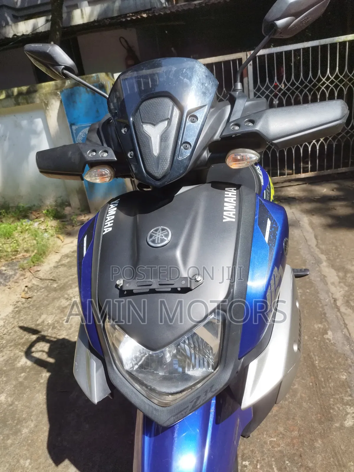 Yamaha 2022 Blue