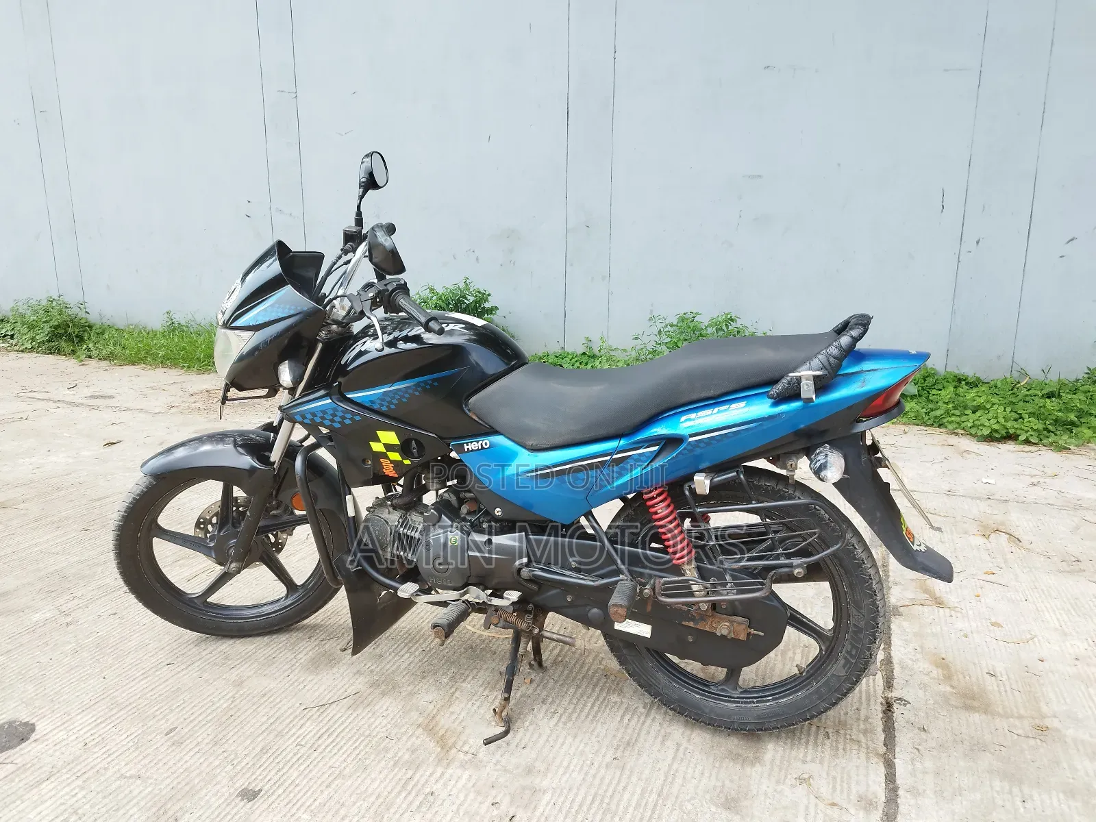 Hero Glamour 2019 Blue