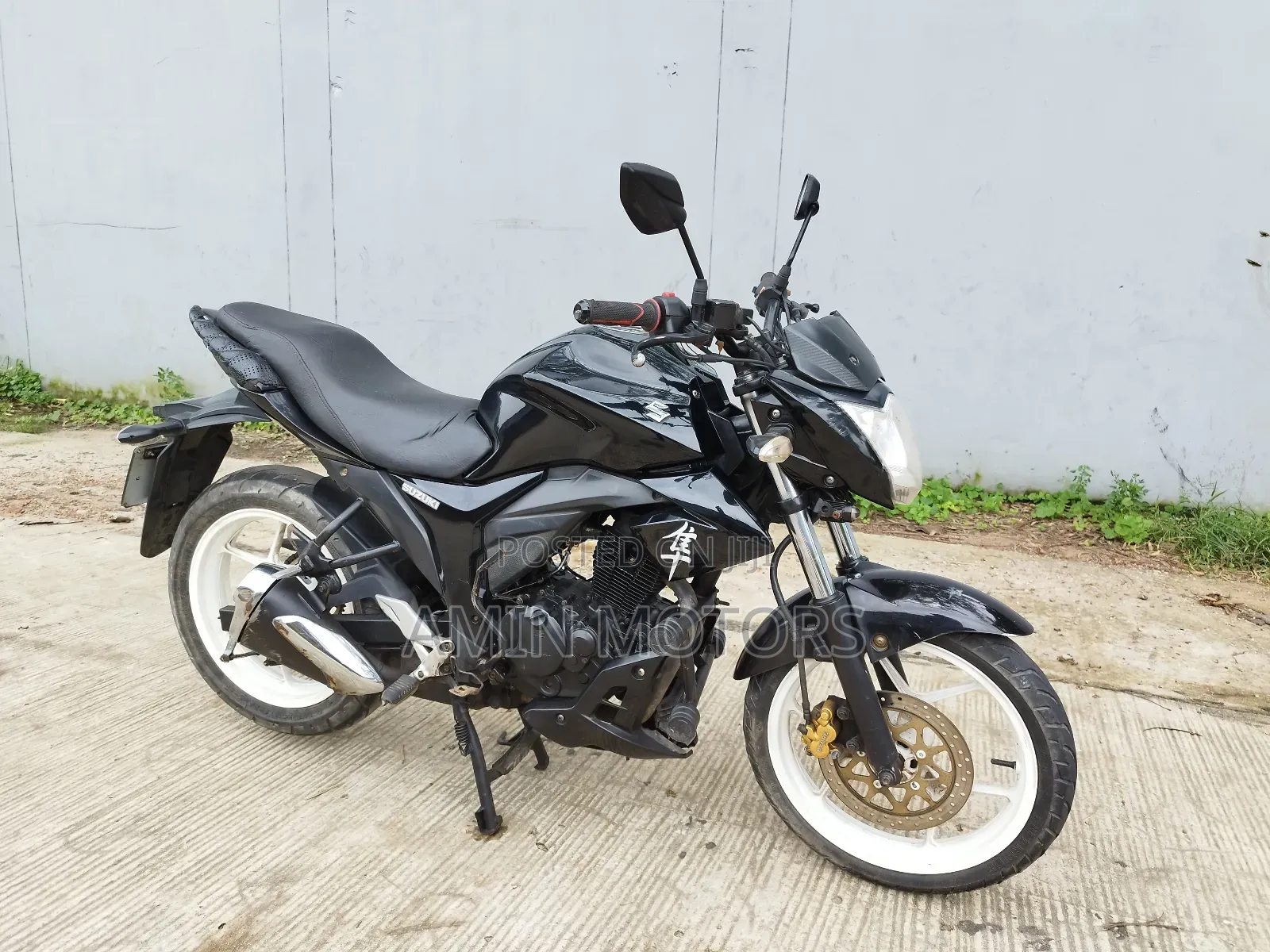 Suzuki GSR 2019 Black