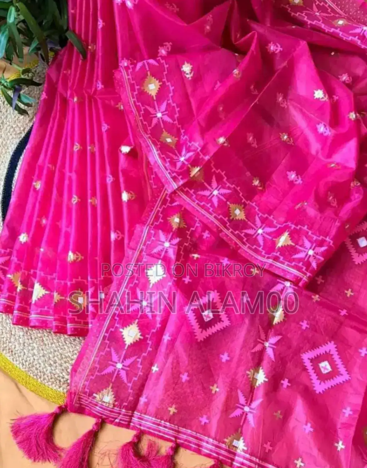হাফ সিল্ক জামদানি প্রিন্ট শাড়ি