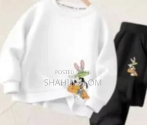 বাচ্চাদের শীতকালীন সোয়েটশার্ট ও ট্রাউজার সেট (কম্বো)