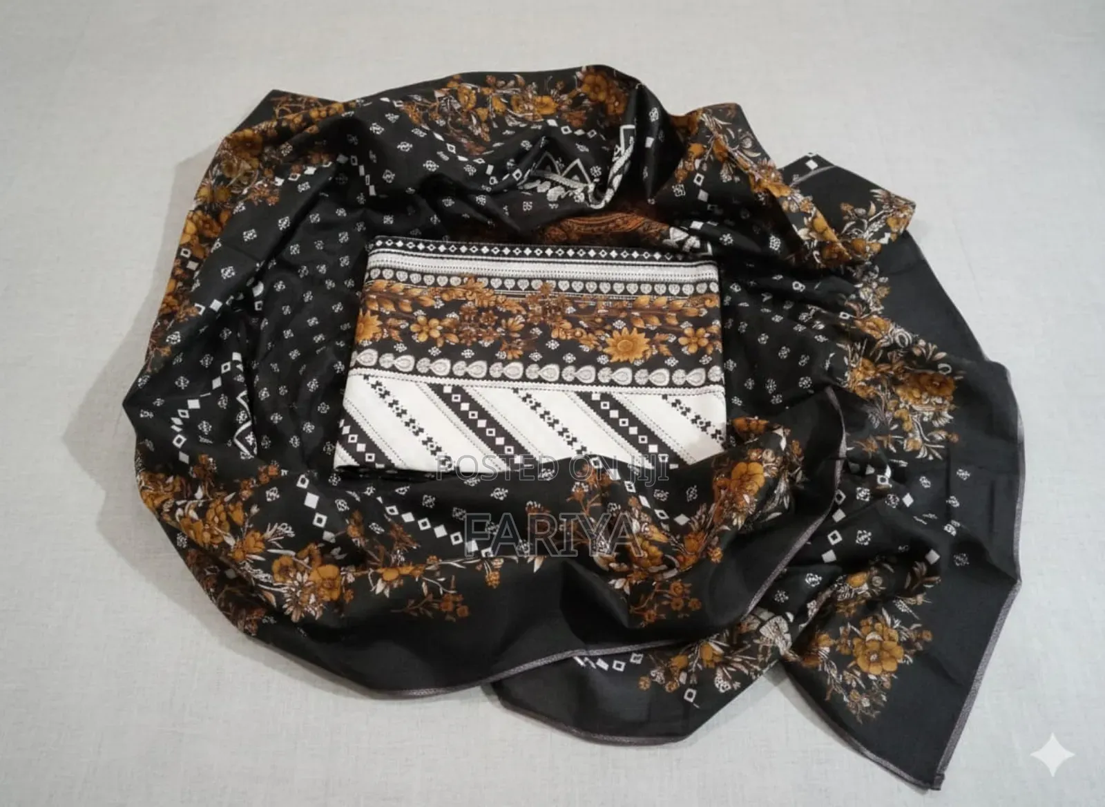 জমজম থ্রিপিস