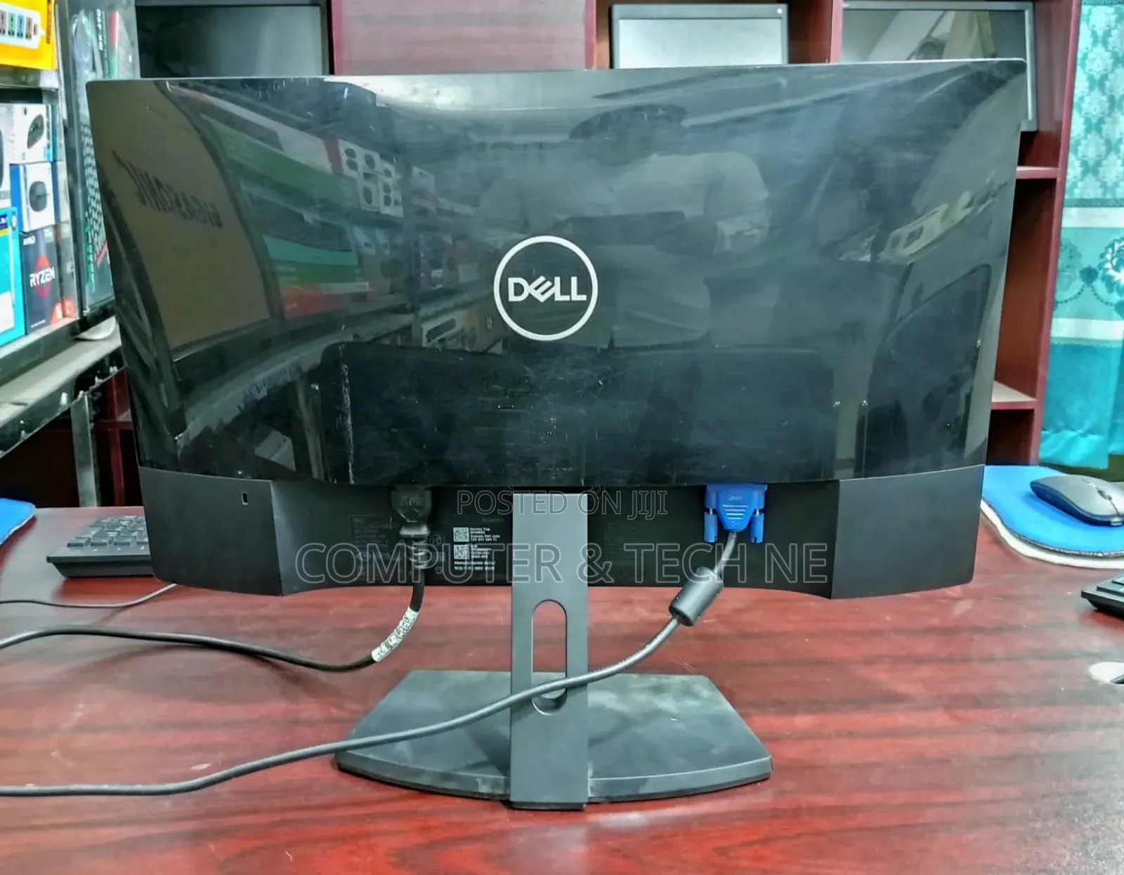 Dell Se2219hx – 22′′ Borderless Full Hd Ips Monitor | Full Fresh