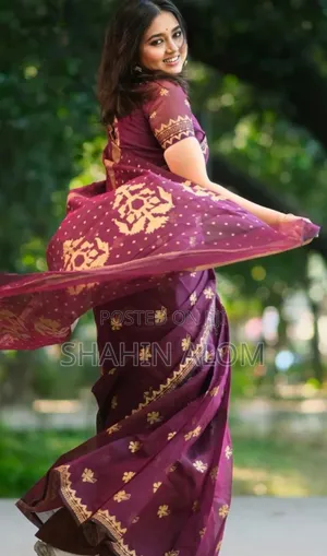 Photo - Semi Moslin Sharee With Blouse Piece