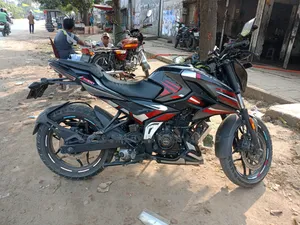 Photo - Bajaj Pulsar N160 2023 Black