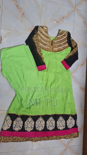 Photo - Women's Gown