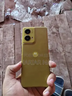 Motorola Moto G85 128 GB Green