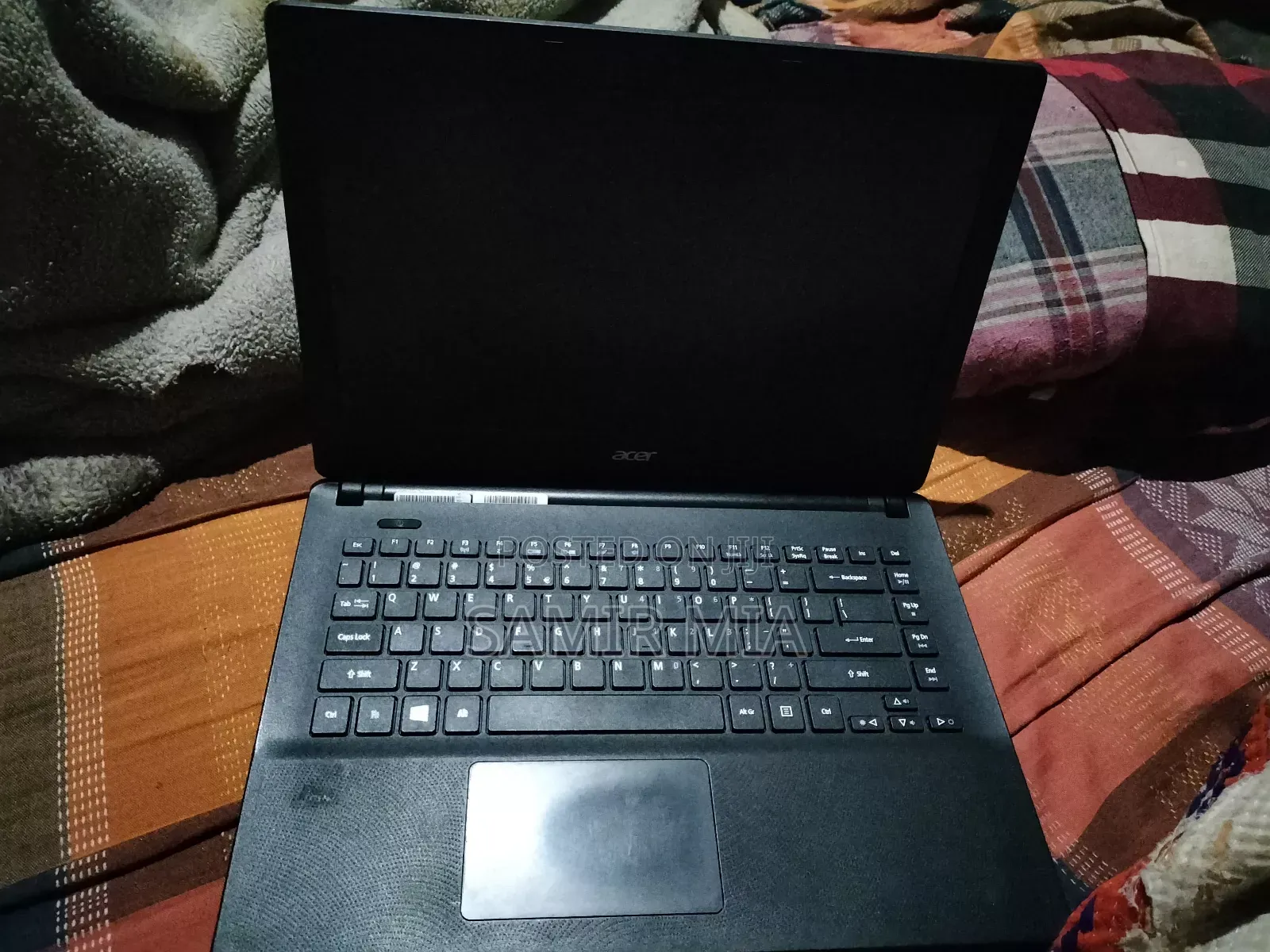 Laptop Acer Aspire E1-410 8GB Intel Pentium HDD 512GB