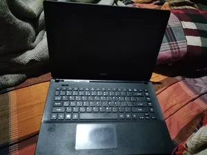 Photo - Laptop Acer Aspire E1-410 8GB Intel Pentium HDD 512GB