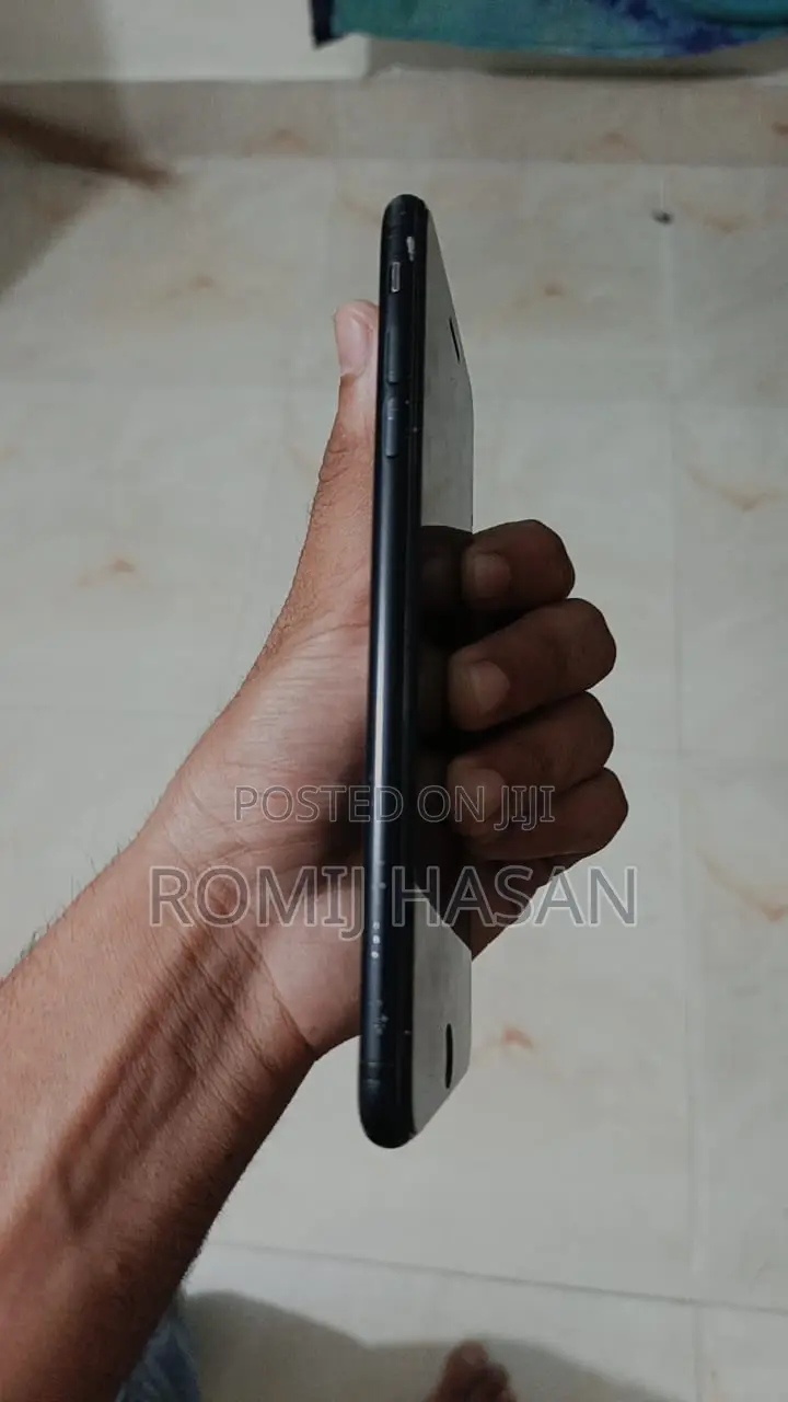 Apple iPhone 7 Plus 128 GB Black