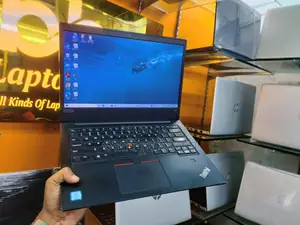 Laptop Lenovo ThinkPad E480 8GB Intel Core I5 SSD 256GB