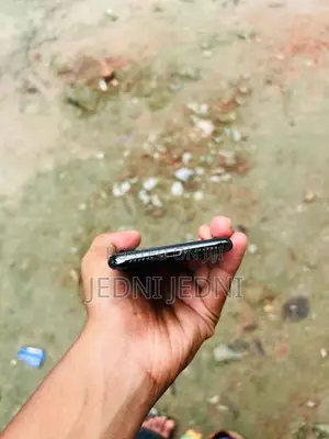 New Apple iPhone X 256 GB Black