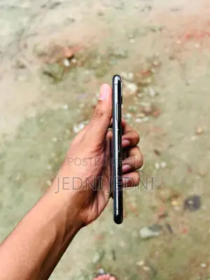 New Apple iPhone X 256 GB Black