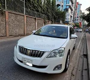 Photo - Toyota Premio 1.5 FWD 2013 Pearl