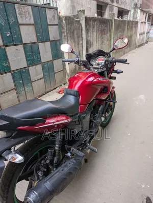 Photo - Hero Hunk 2019 Red