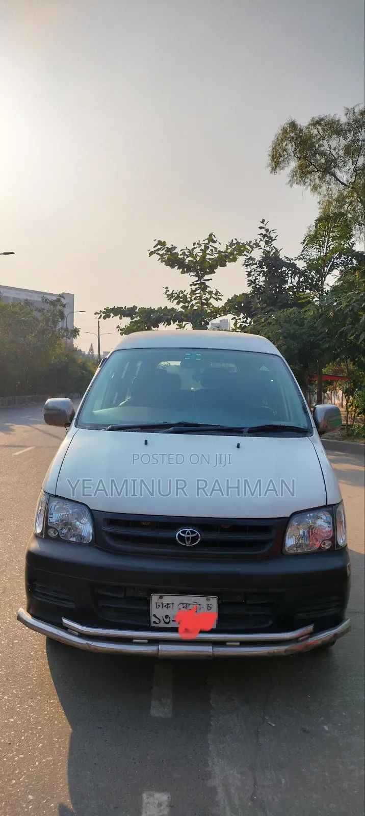 Toyota Noah 2.0 FWD (8 Seater) 2005 White