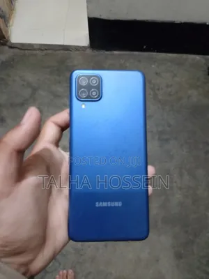 Photo - Samsung Galaxy A12 64 GB Blue