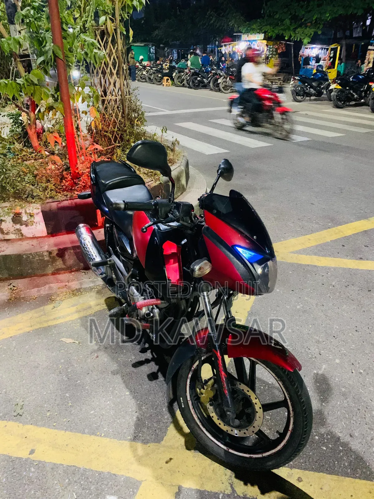 Bajaj Avenger 150 Street 2013 Red