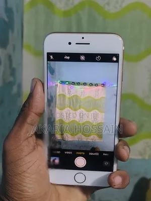 Photo - Apple iPhone 7 32 GB Gray