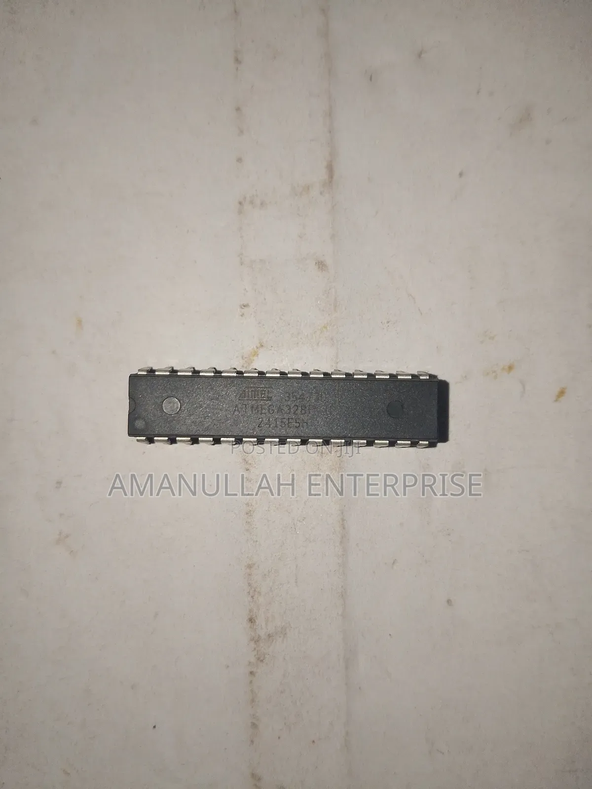 Atmega-328 Arduino Uno Ic Is a Powerful 8-Bit Microcontroller Chip.