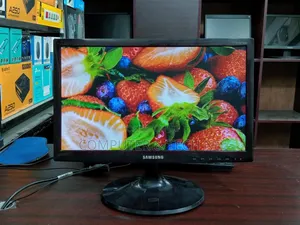 Photo - Samsung 19′′ Hd Widescreen Led Monitor – S19c300b