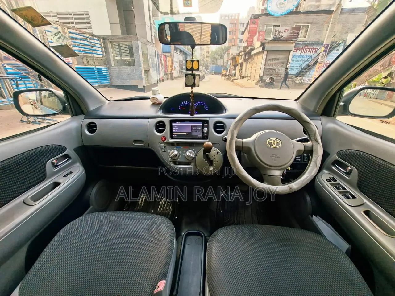 Toyota Sienta 1.5 FWD 2005